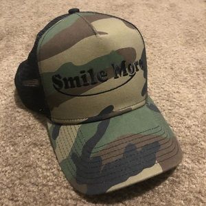 Roman Atwood Smile More hat (trucker)